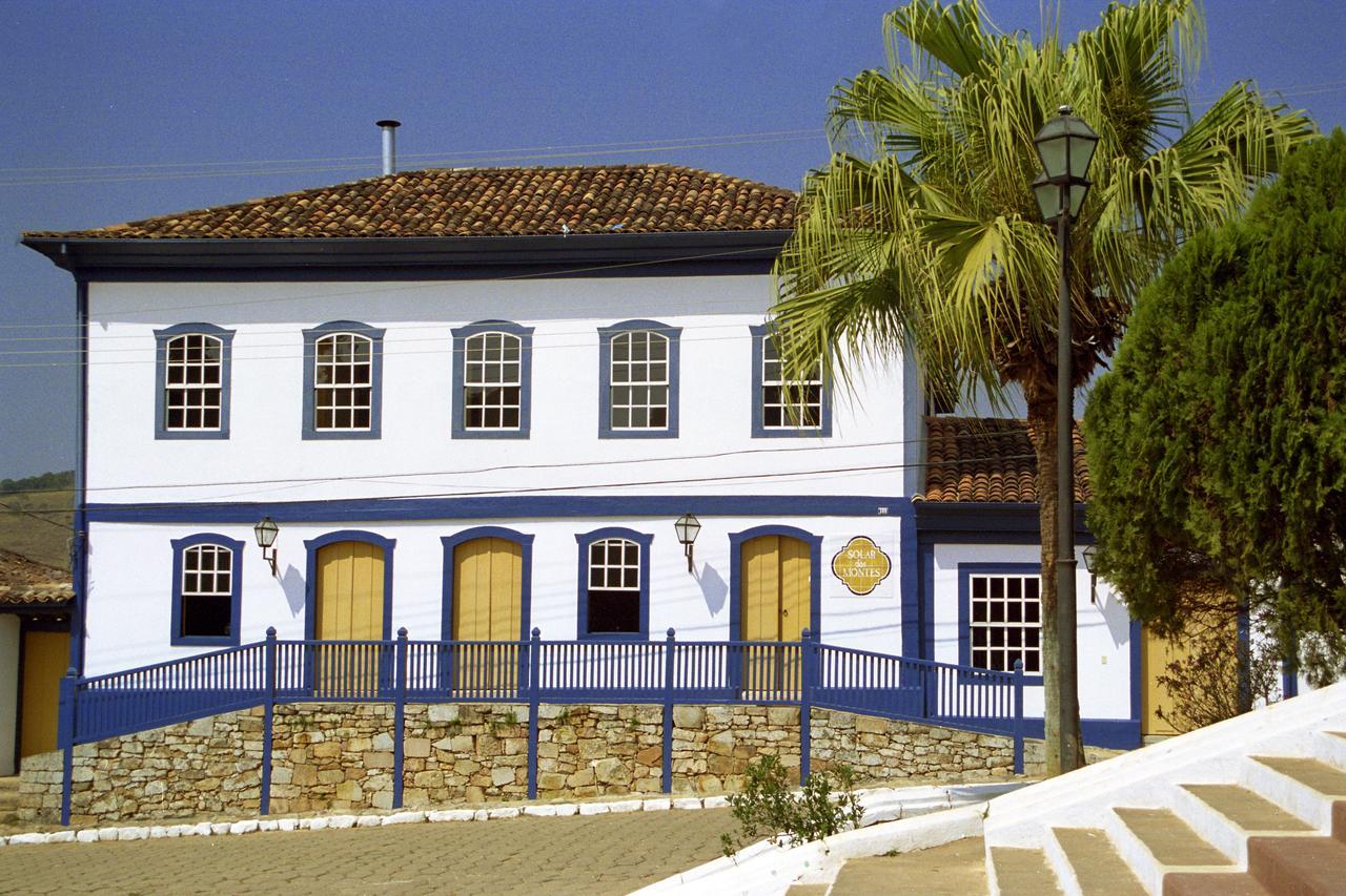 Hotel Solar Dos Montes Santana dos Montes Dış mekan fotoğraf